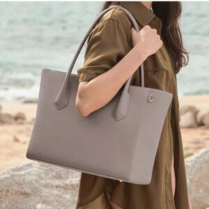 Dagne Dover Legend Tote